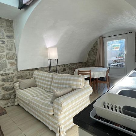 Le Doolie'S Biarritz - Panglao Garden Wifi Tv Bbq Lägenhet Exteriör bild