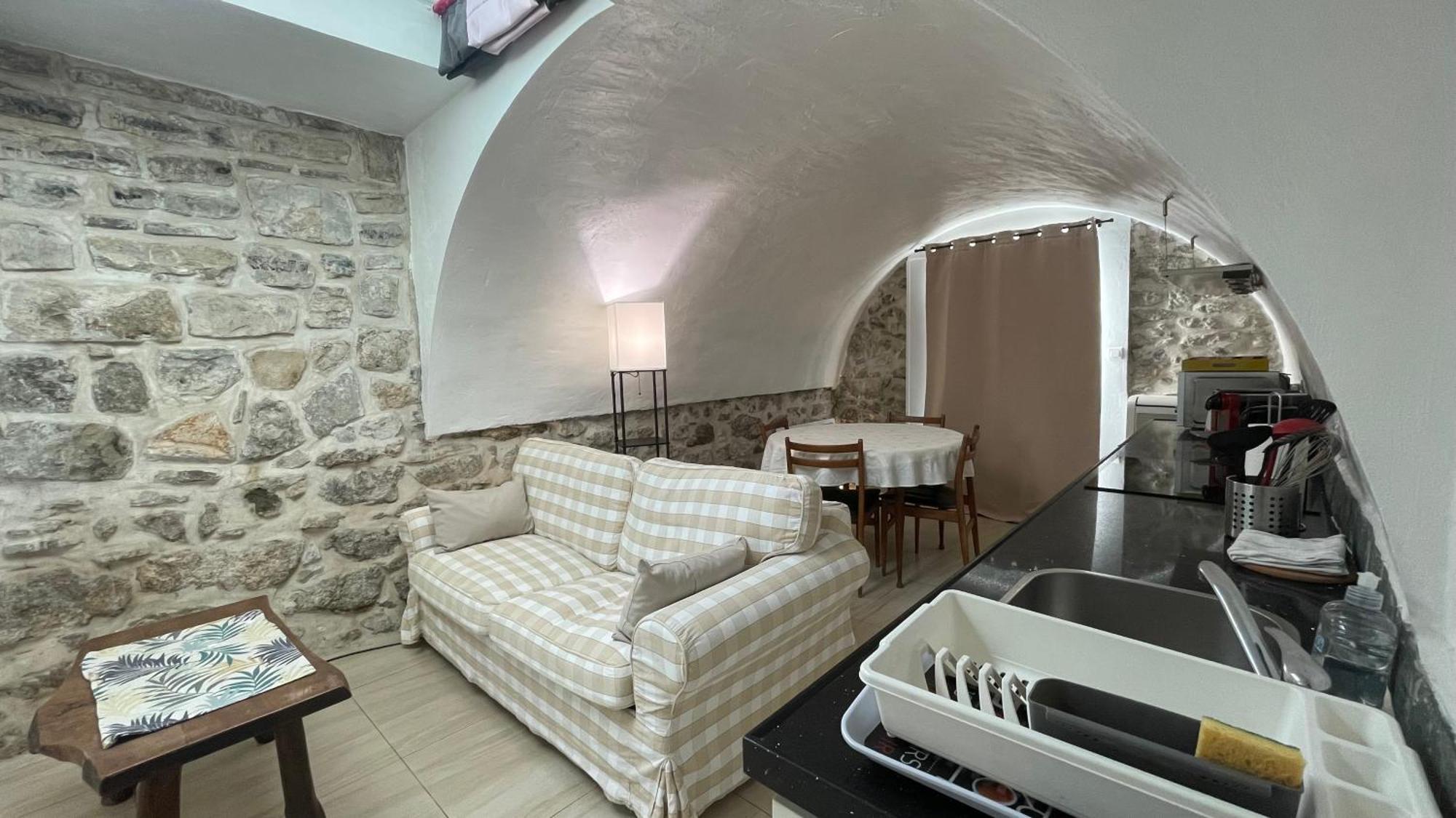 Le Doolie'S Biarritz - Panglao Garden Wifi Tv Bbq Lägenhet Exteriör bild